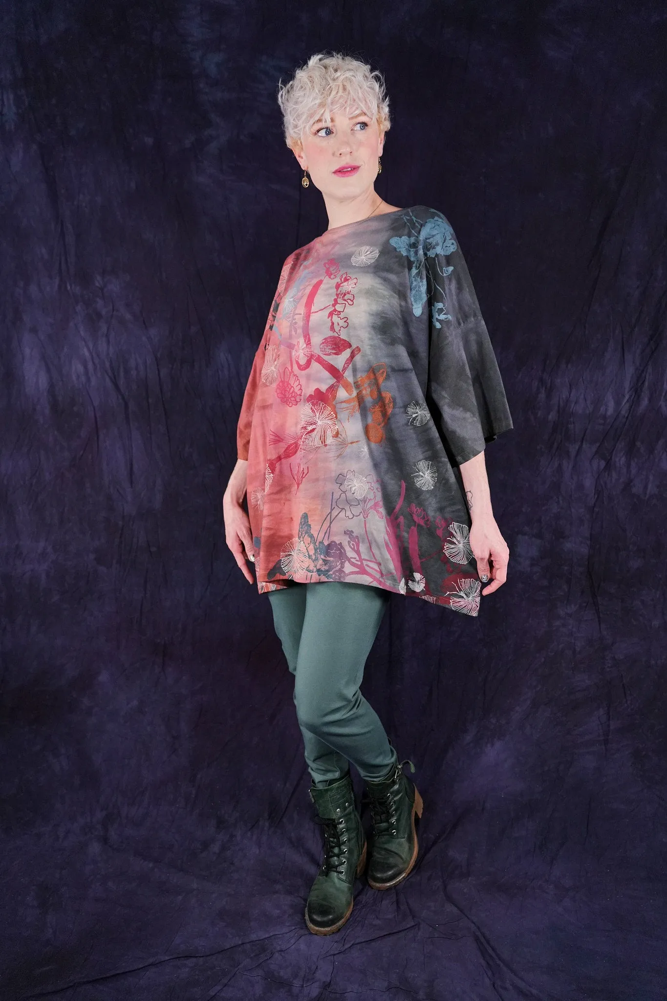1236HD Line Tee Coral Silt