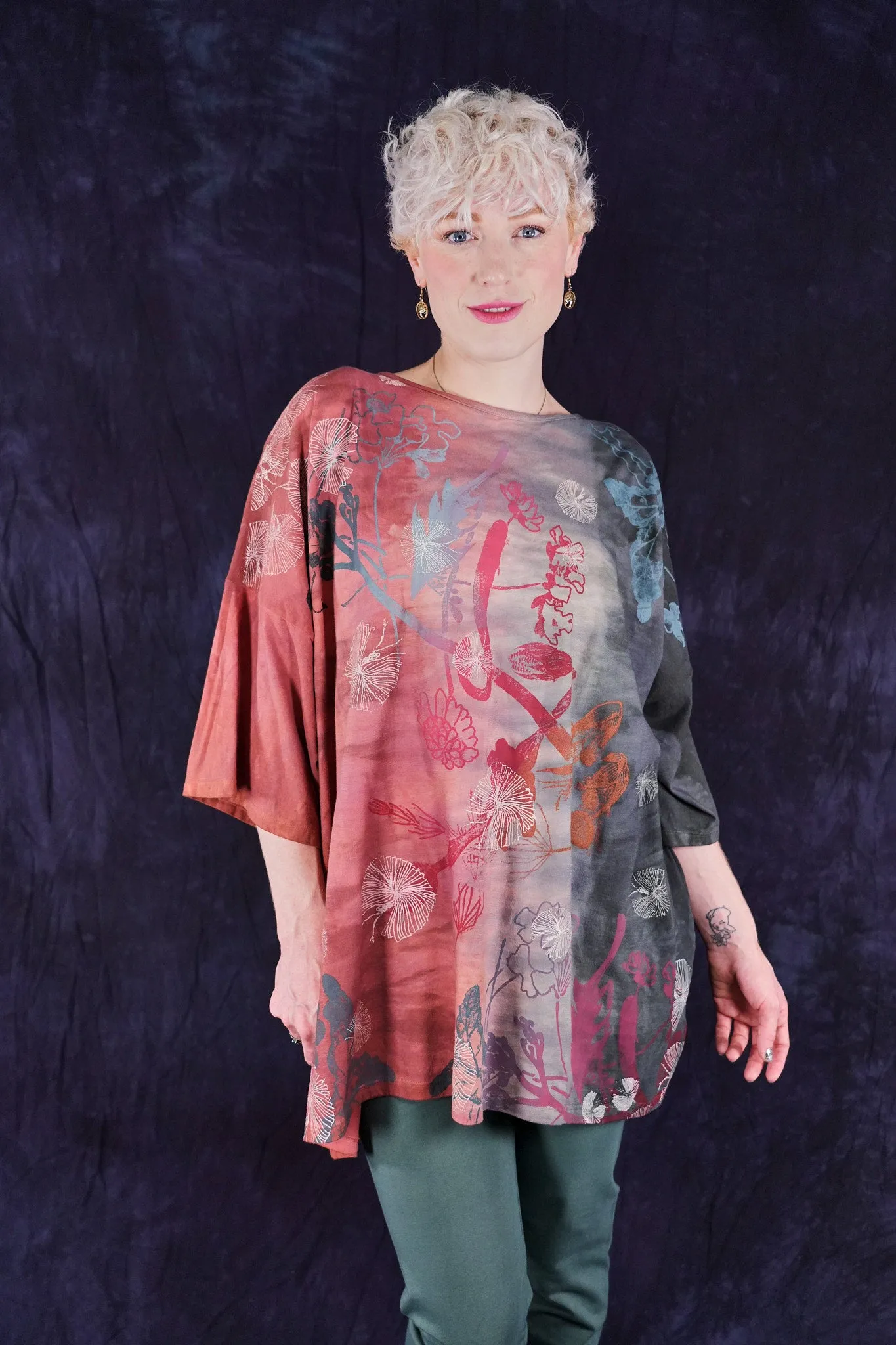 1236HD Line Tee Coral Silt