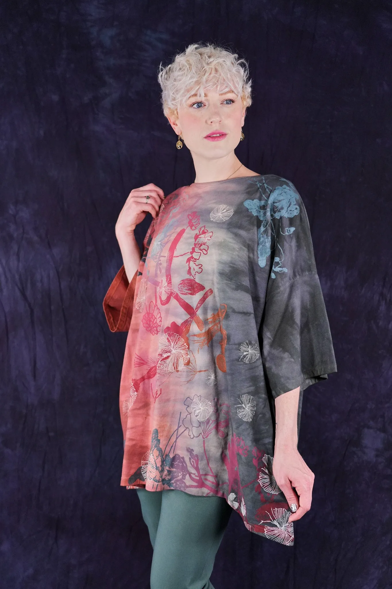 1236HD Line Tee Coral Silt