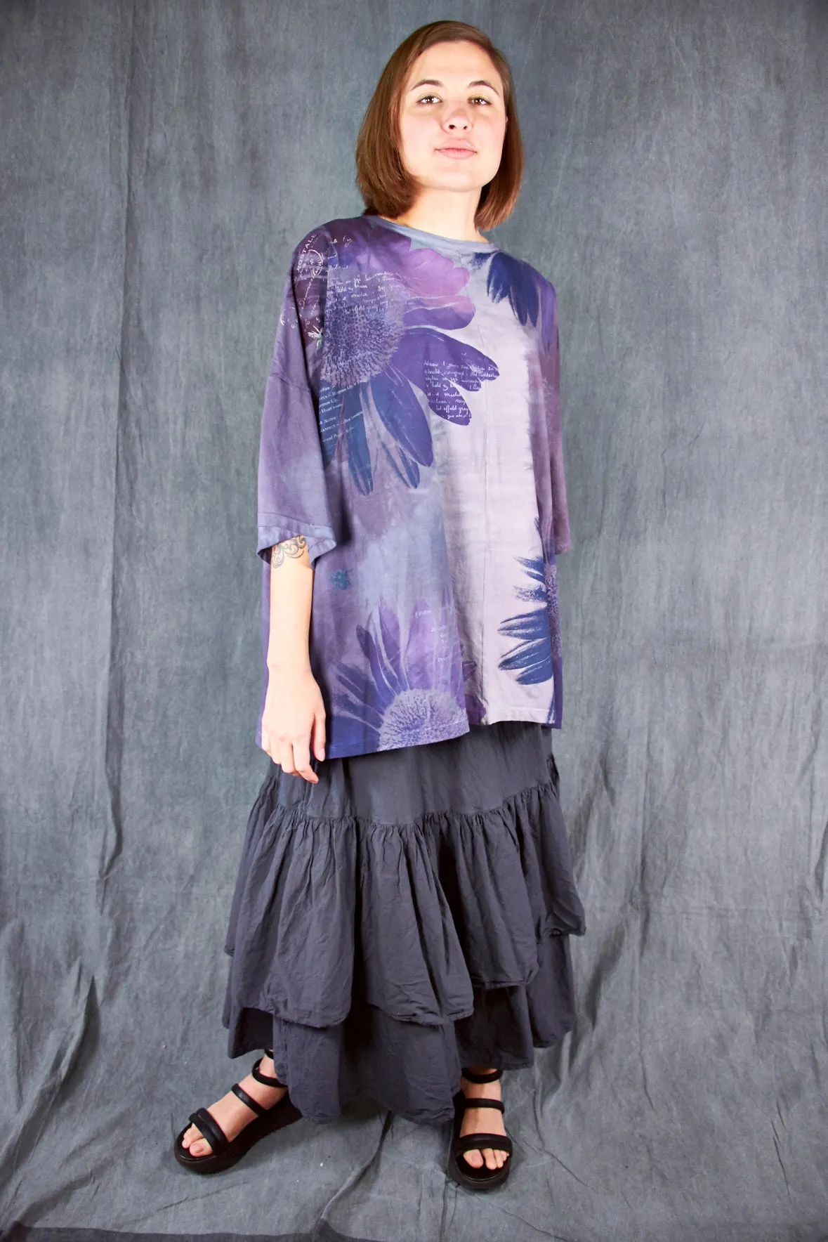 1236HD Line Tee Ultra Purple Daisy 29.5"