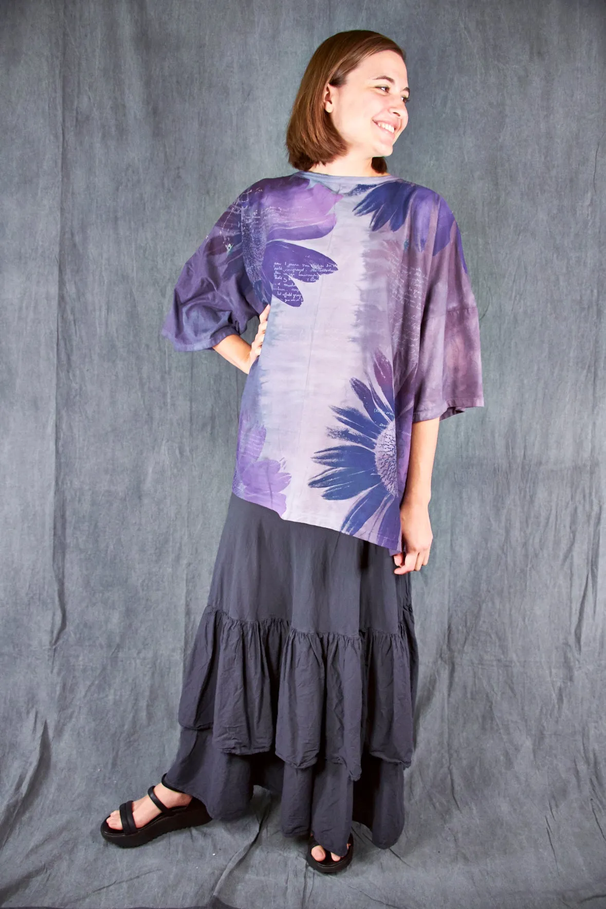 1236HD Line Tee Ultra Purple Daisy 29.5"