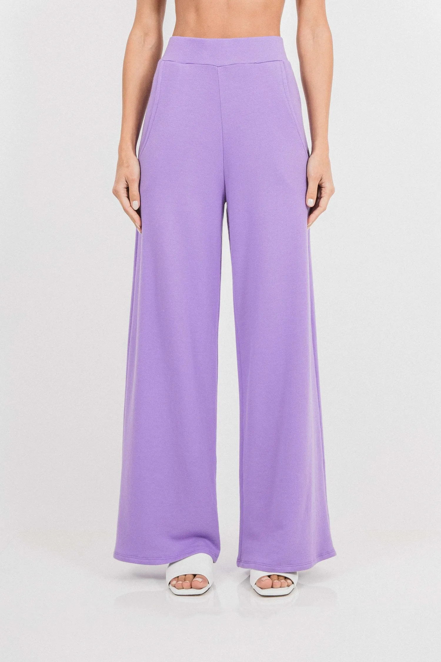 Ade Pant
