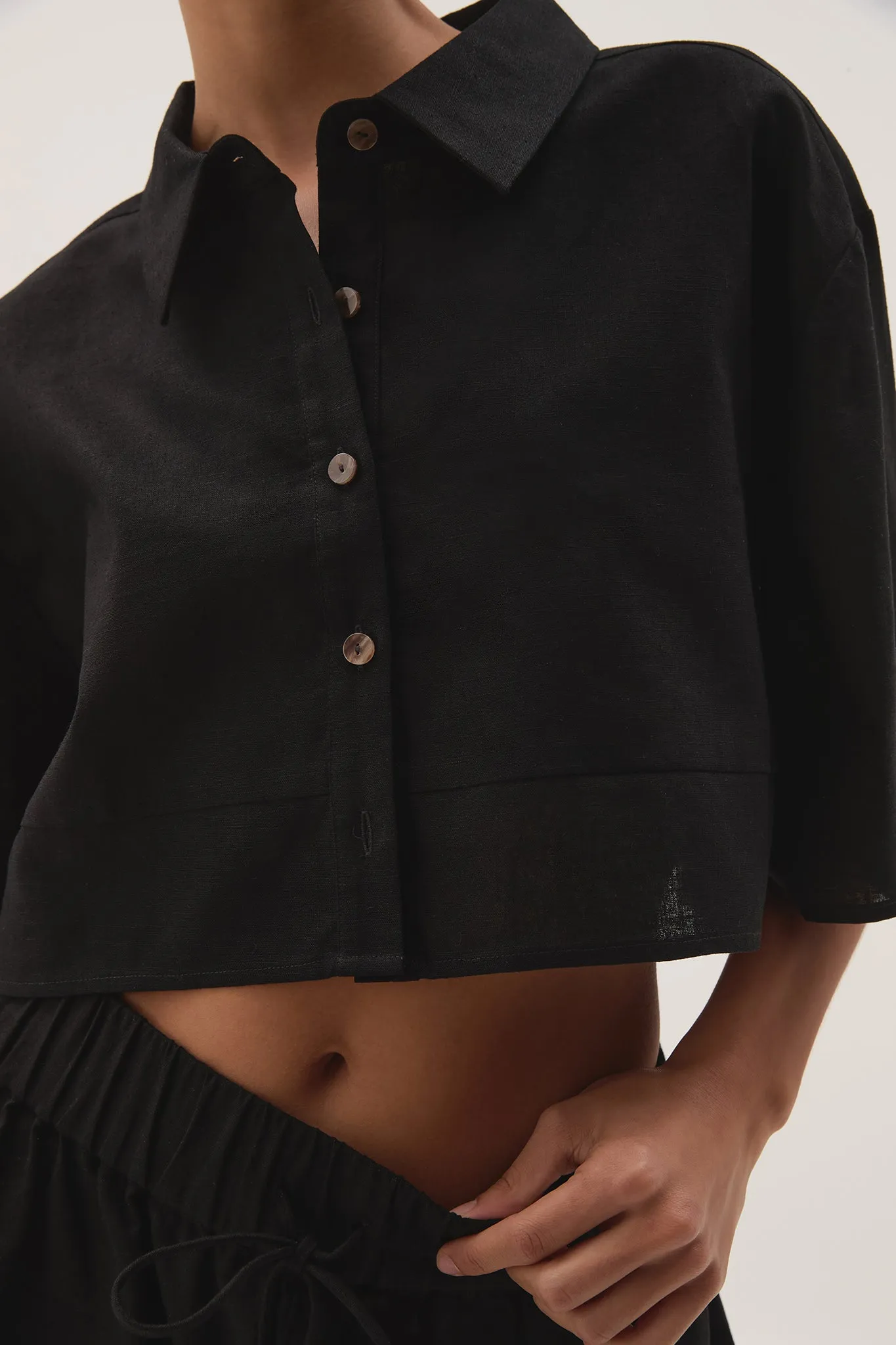 Airlie Cropped Shirt