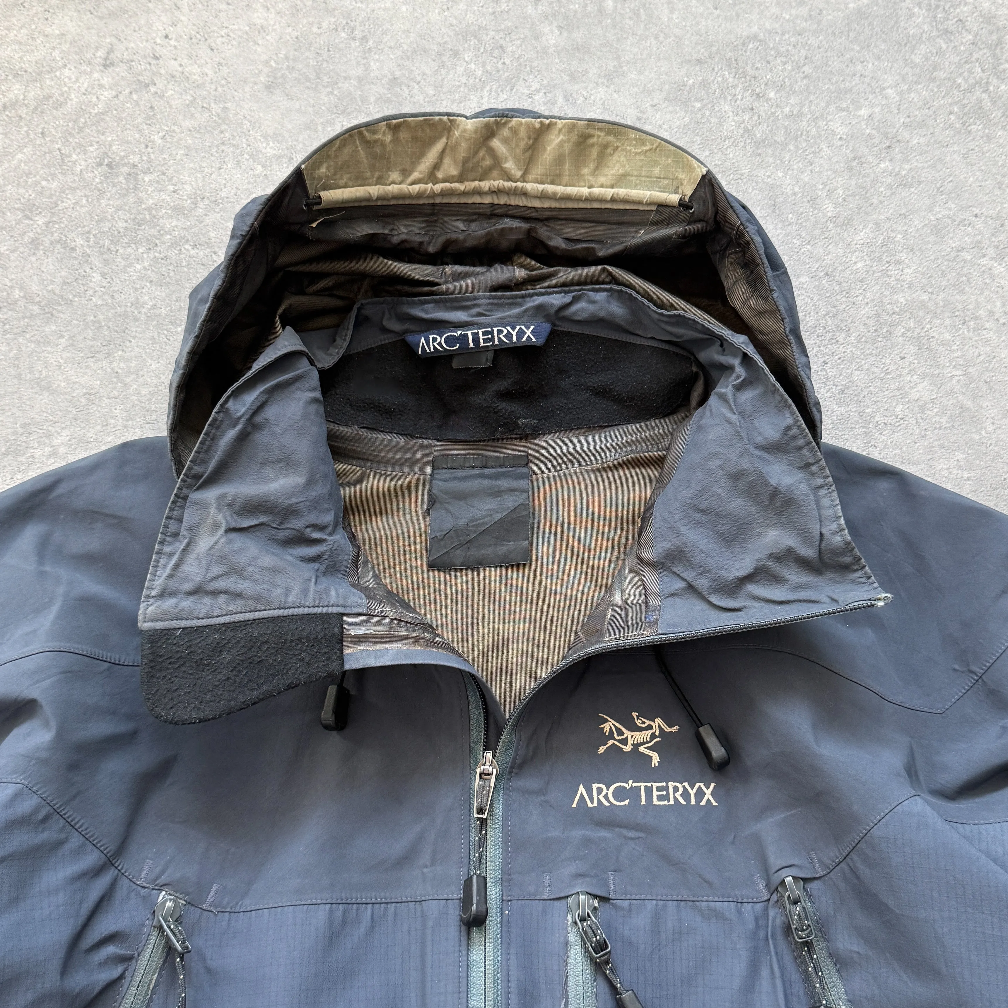 Arc’teryx RARE 2000s Beta AR Gore-tex XCR technical shell jacket (L)