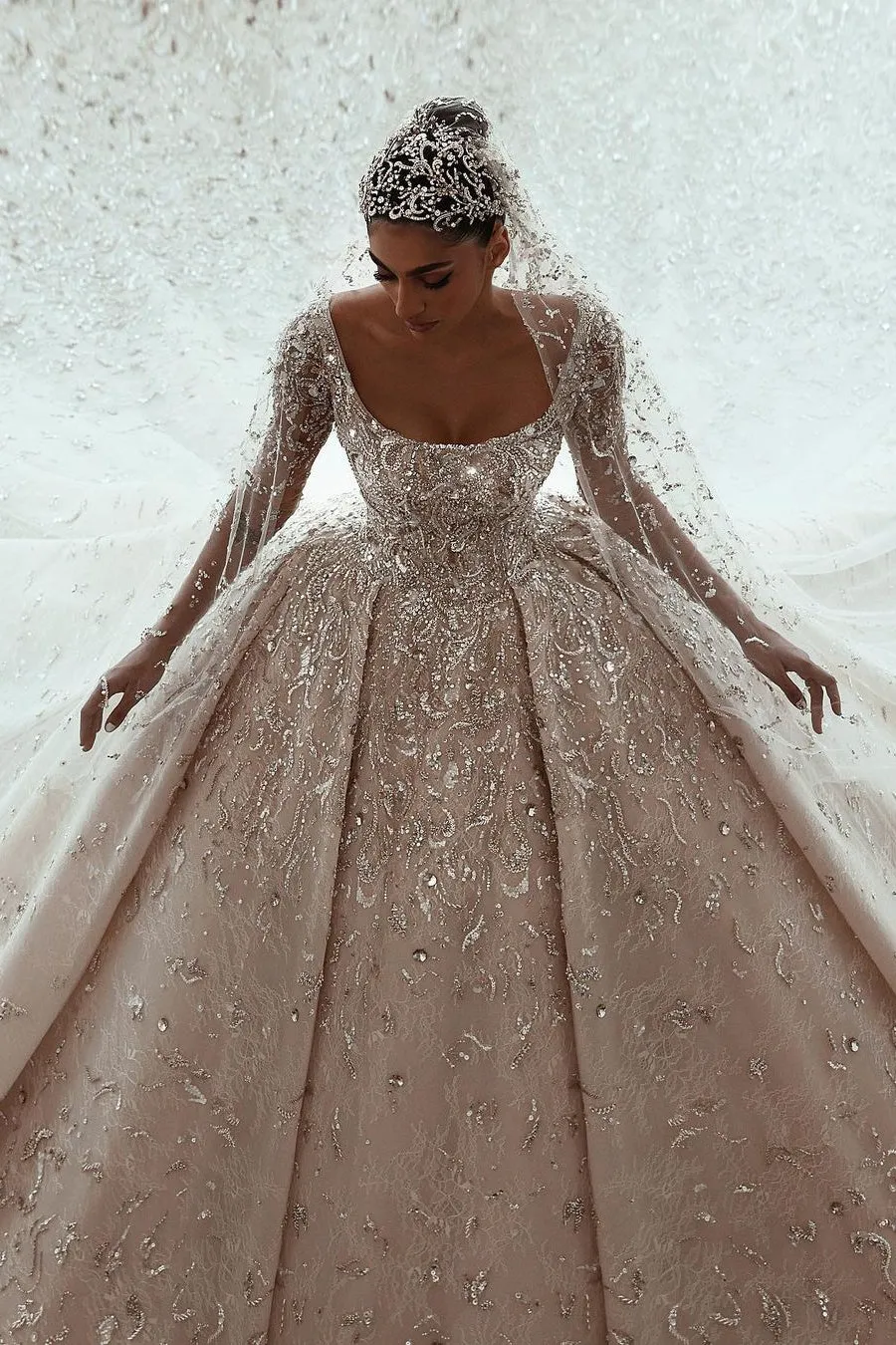 Ball gown Square neck Long Sleeves with waist skrit floor length Sparkle Beaded Wedding Dress