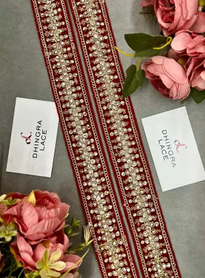 Beautiful Velvet Based 1.5 Inches Broad Lace Red 310824