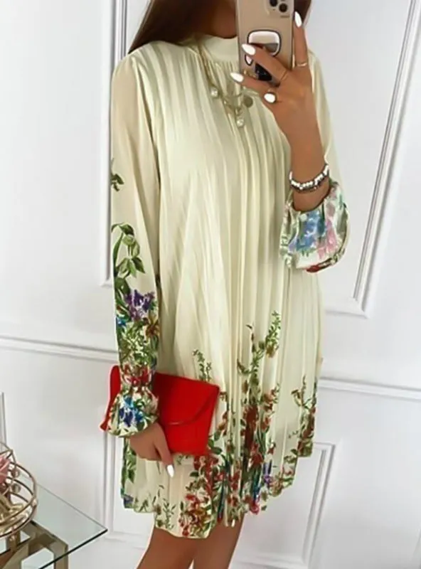 BerryBetty - Green Florla Print Bell Cuff Ruched Casual Dress
