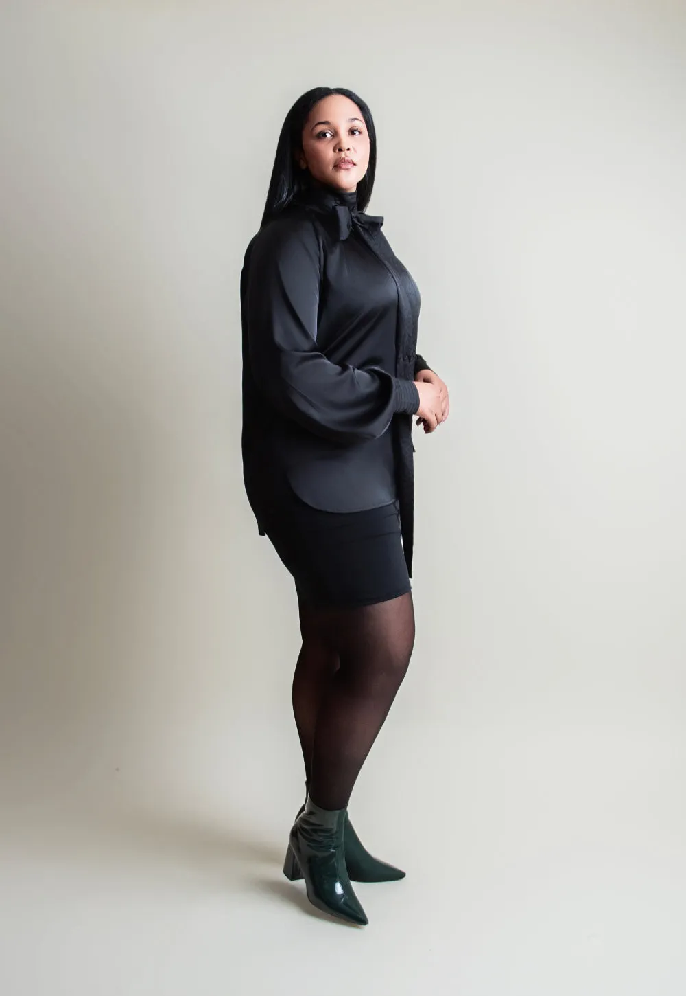 Bow blouse in Satin