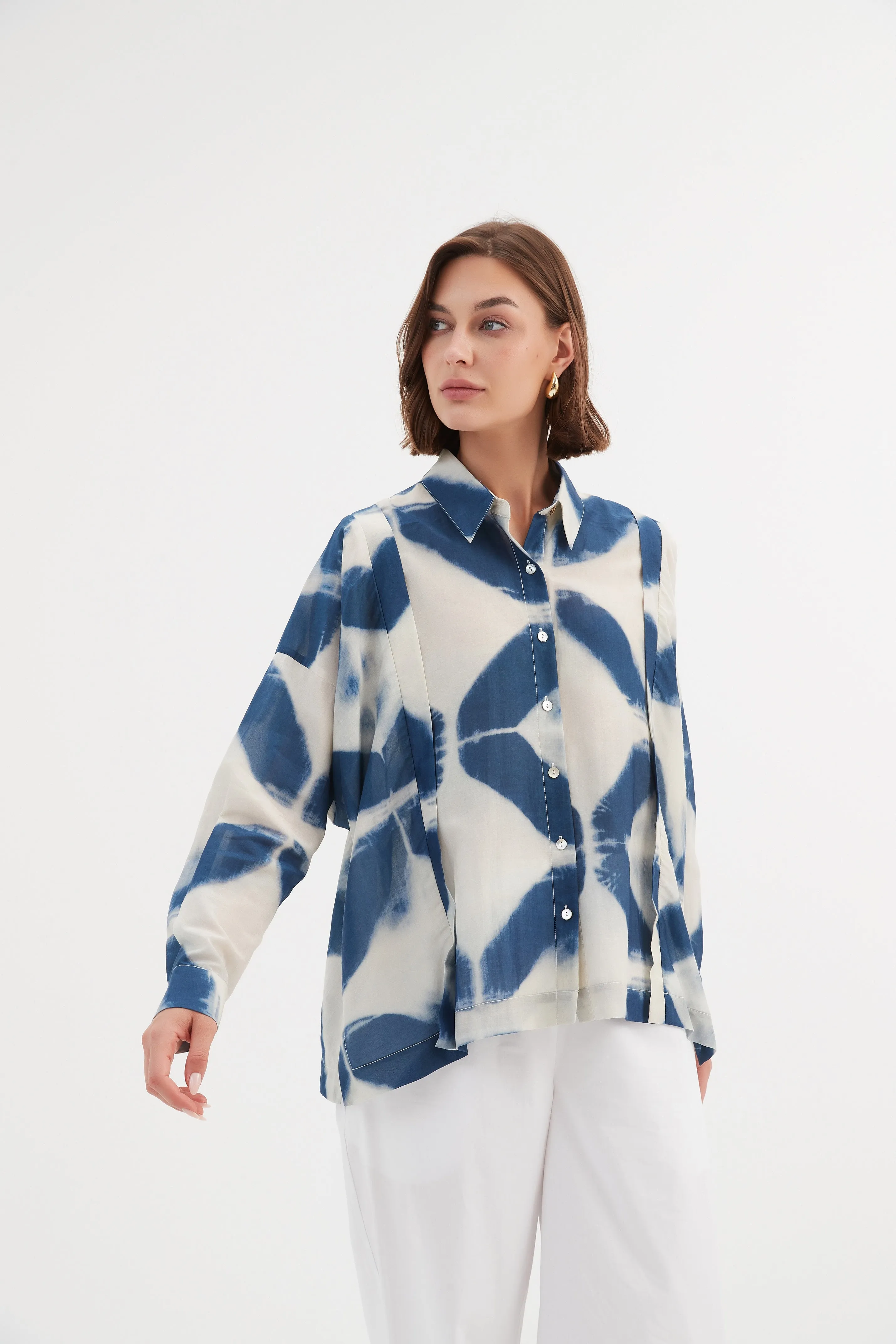 Boxy Pleat Shirt  - Blue Diamond Print