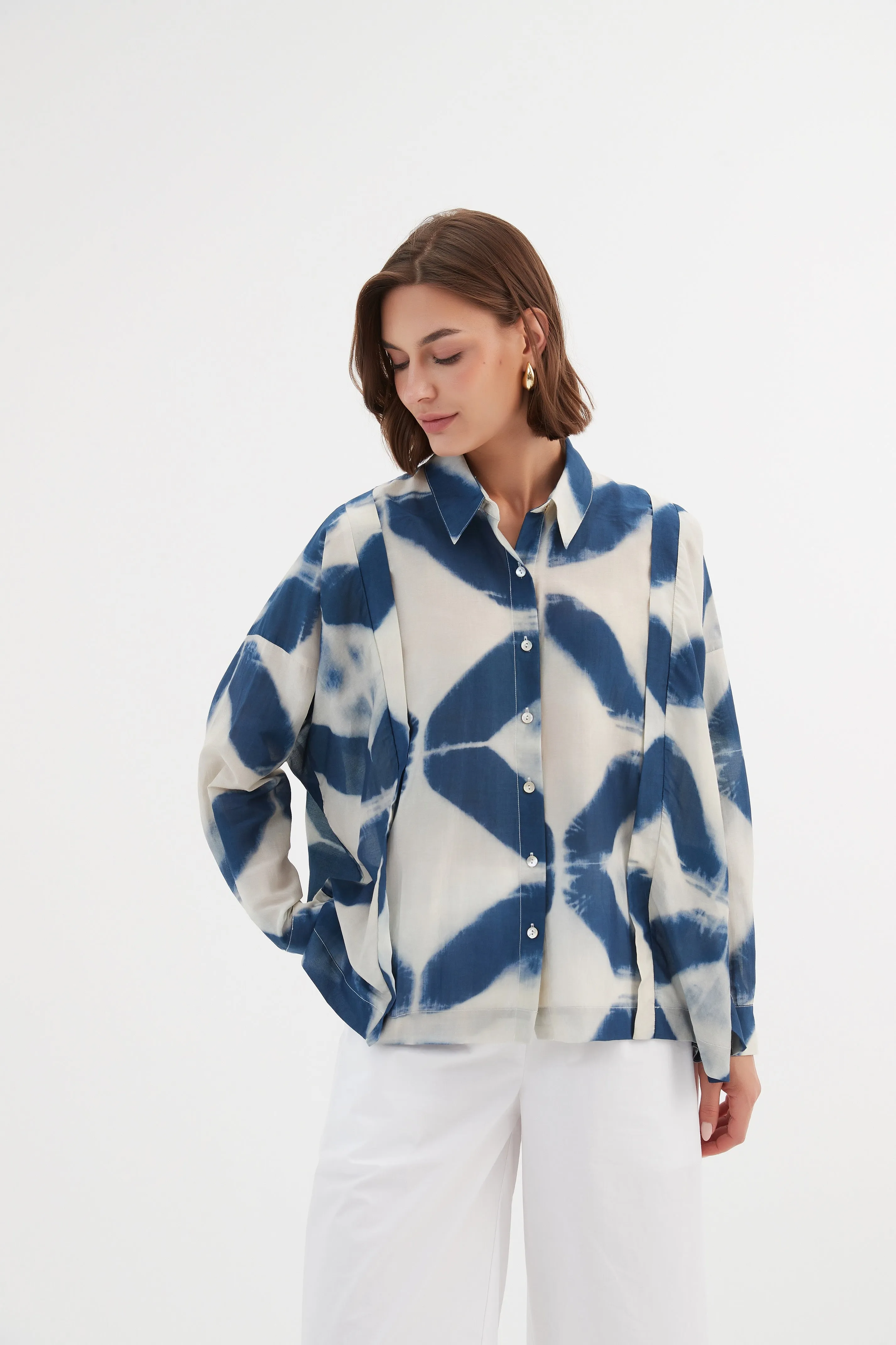 Boxy Pleat Shirt  - Blue Diamond Print
