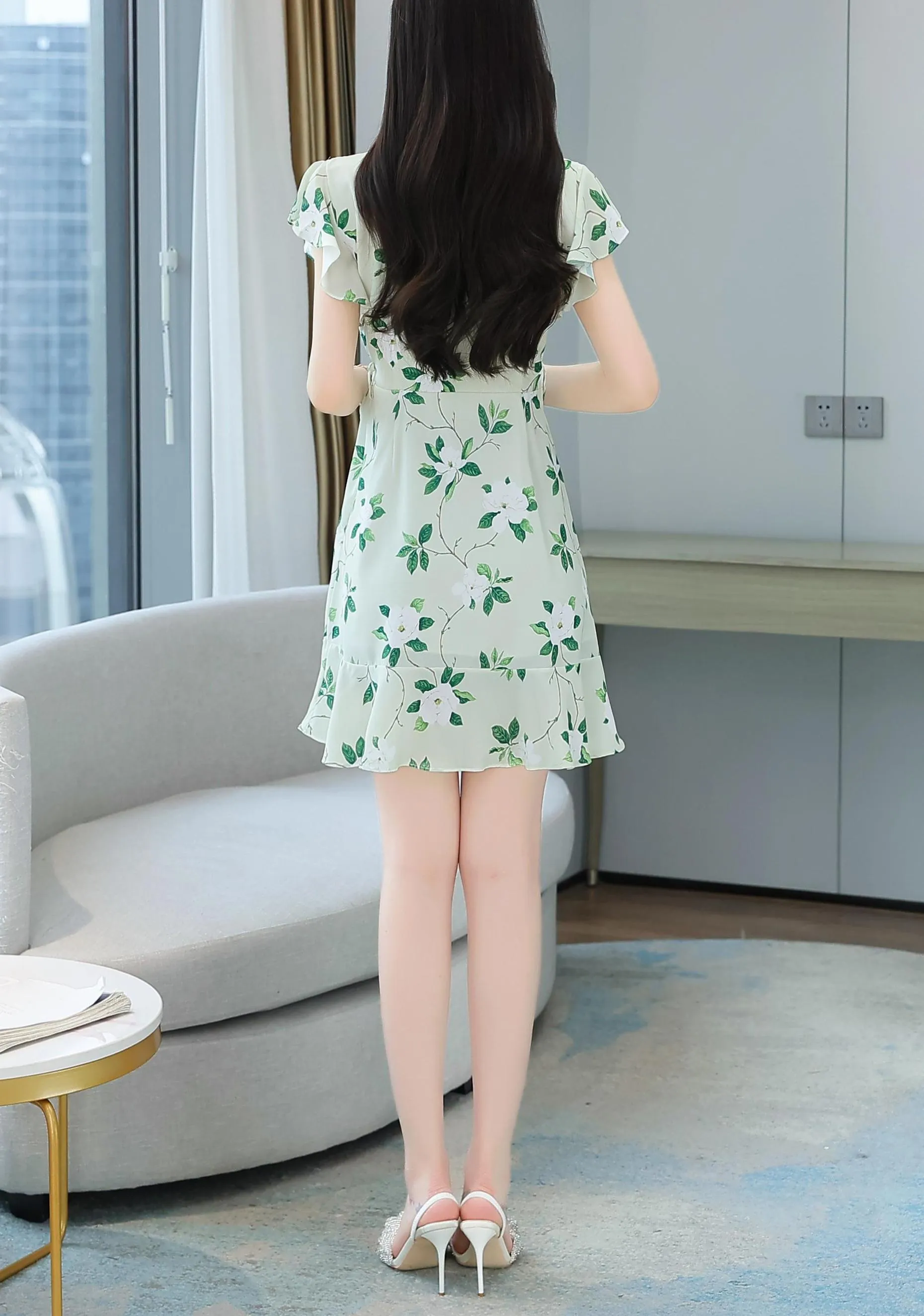 Charming A-line Women's Dress in Knee-length Floral Design