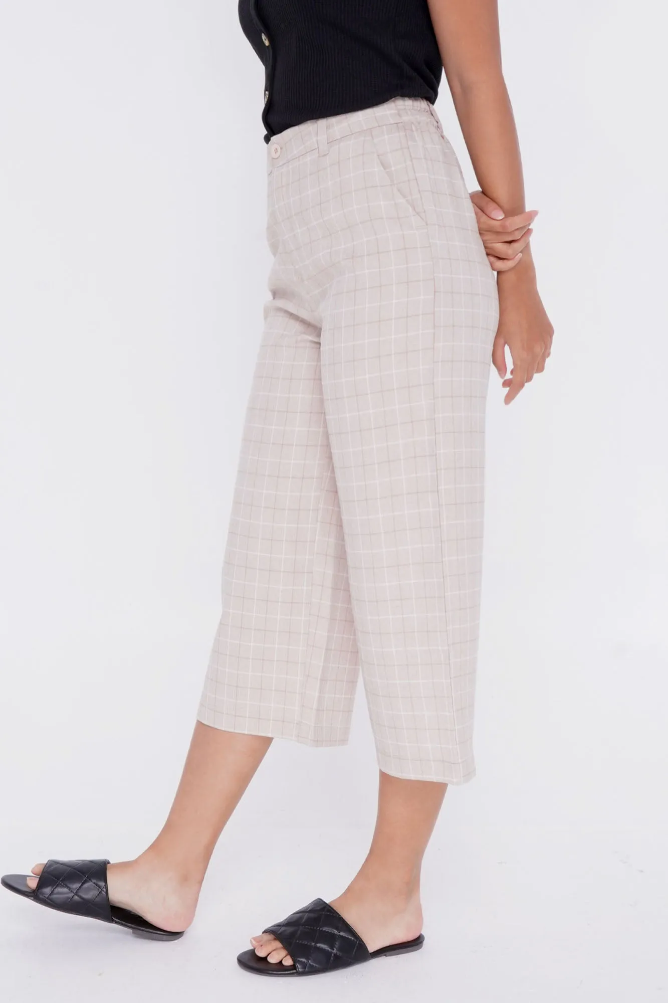 Checkered Cropped Wide Leg Trousers