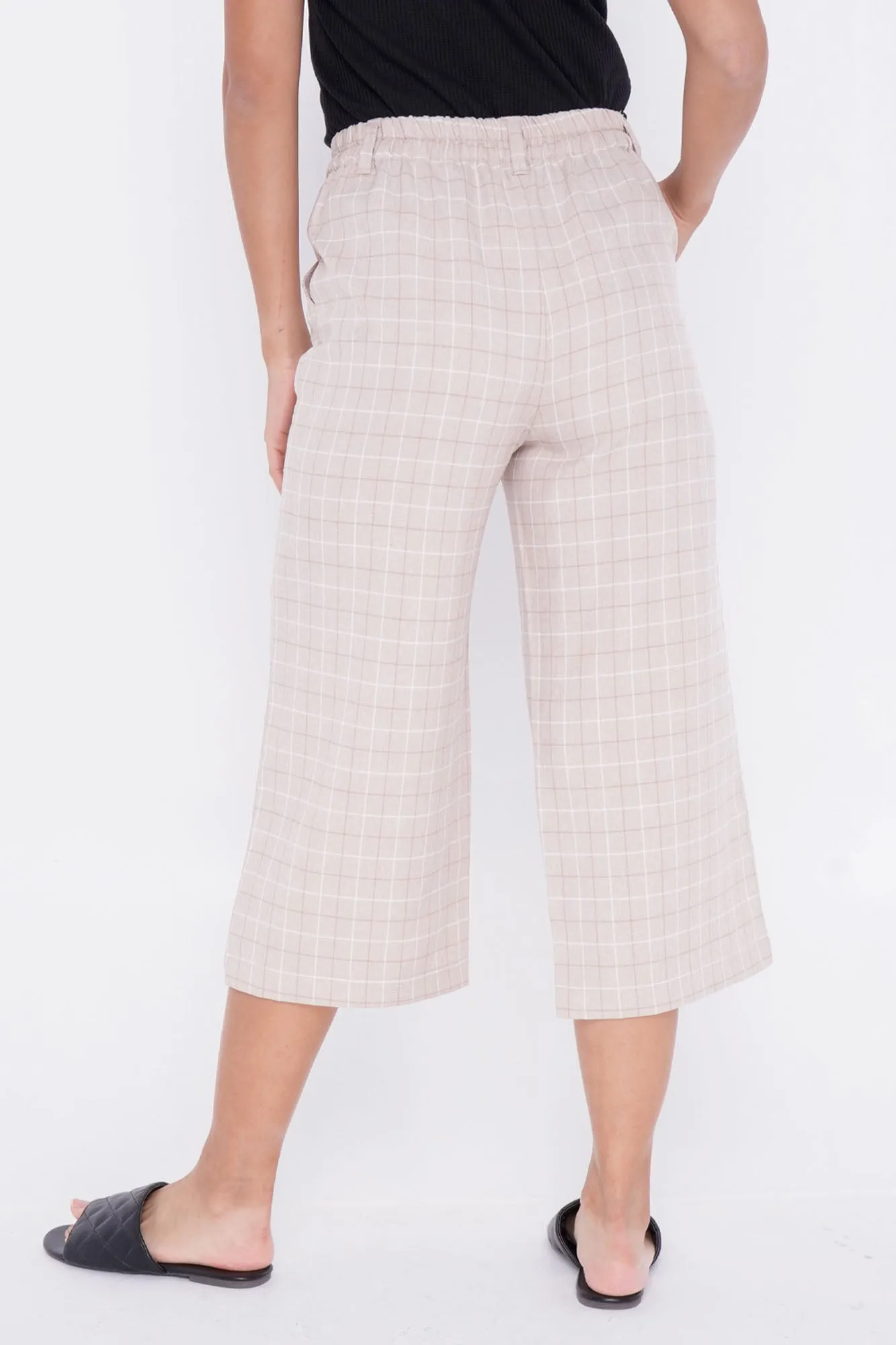 Checkered Cropped Wide Leg Trousers