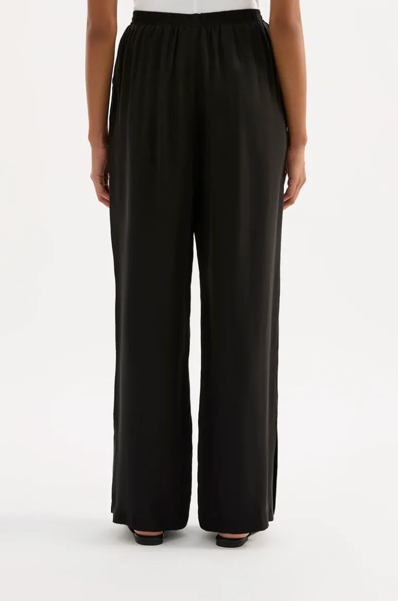 Dara Cupro Pants Black