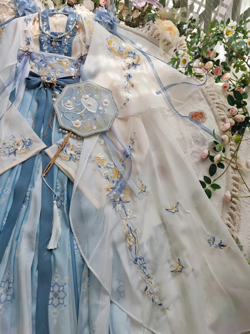 Embroidered Cloak Hanfu UB98160