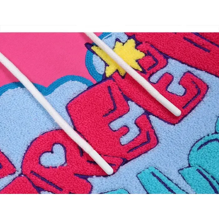 Embroidered Heart Fleece Hoodie for Comfort and Style