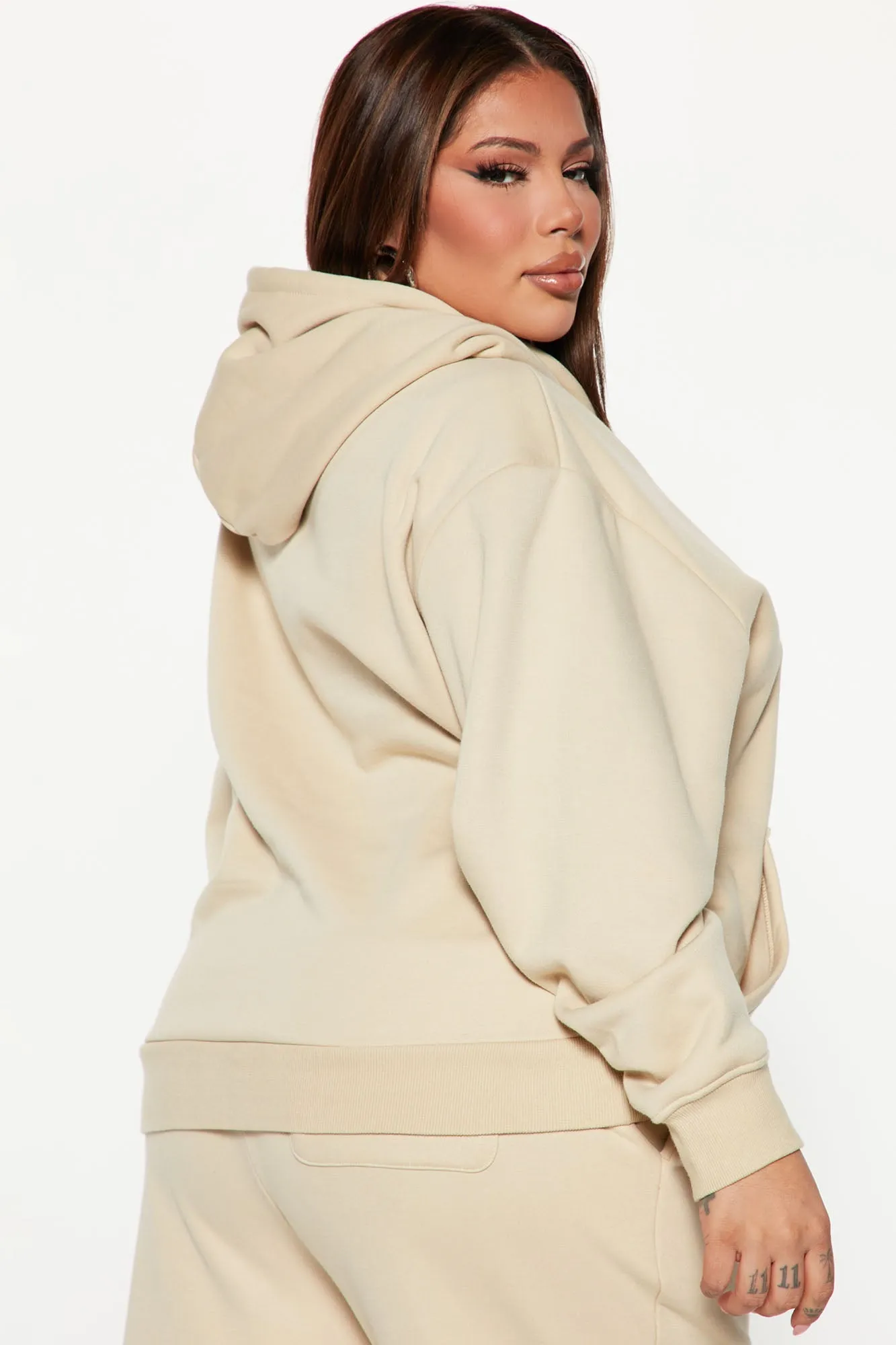 Family Goals Women's Queen Hoodie - Tan
