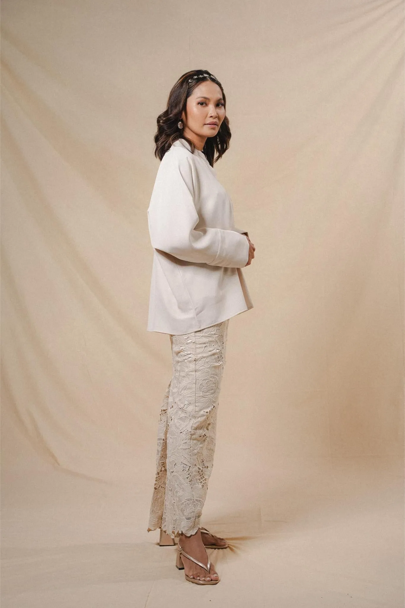 GAIA LACE SKIRT IN IVORY