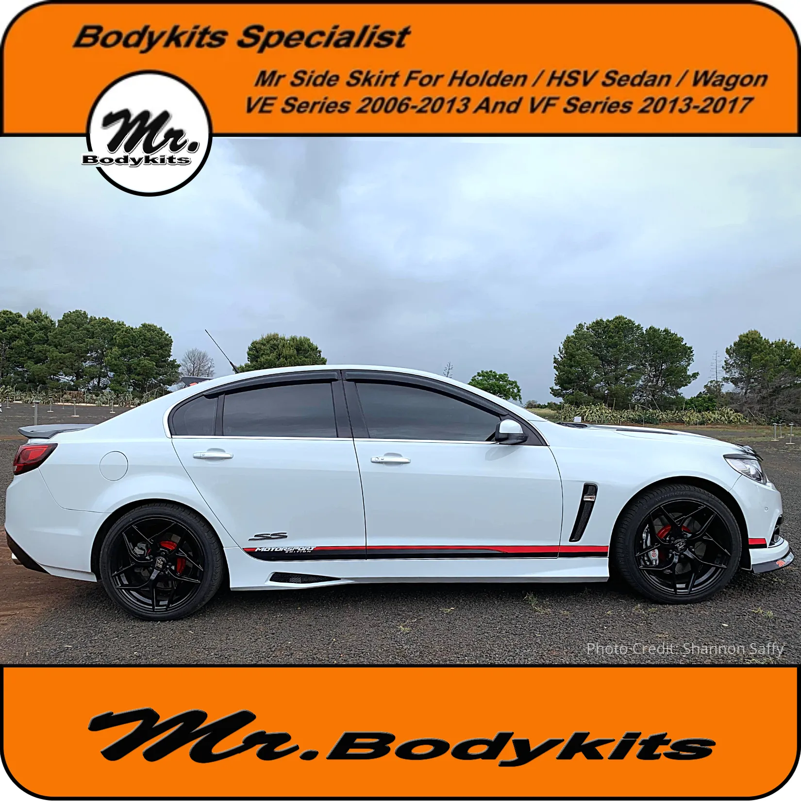 Holden VE VF Commodore / HSV Plastic Full Replacement Side Skirts (Sedan / Wagon) 2006-2017 by Mr Bodykits
