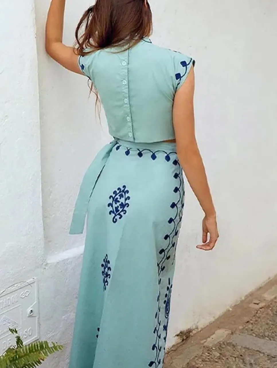 Isabella – Bohemian Cotton-Linen Printed Women’s T-shirt and Skirt Set