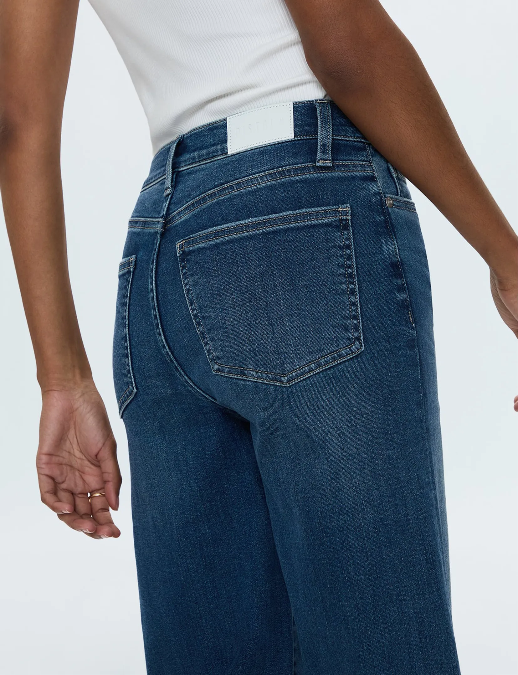 Izzy Mid Rise Wide Leg, Study