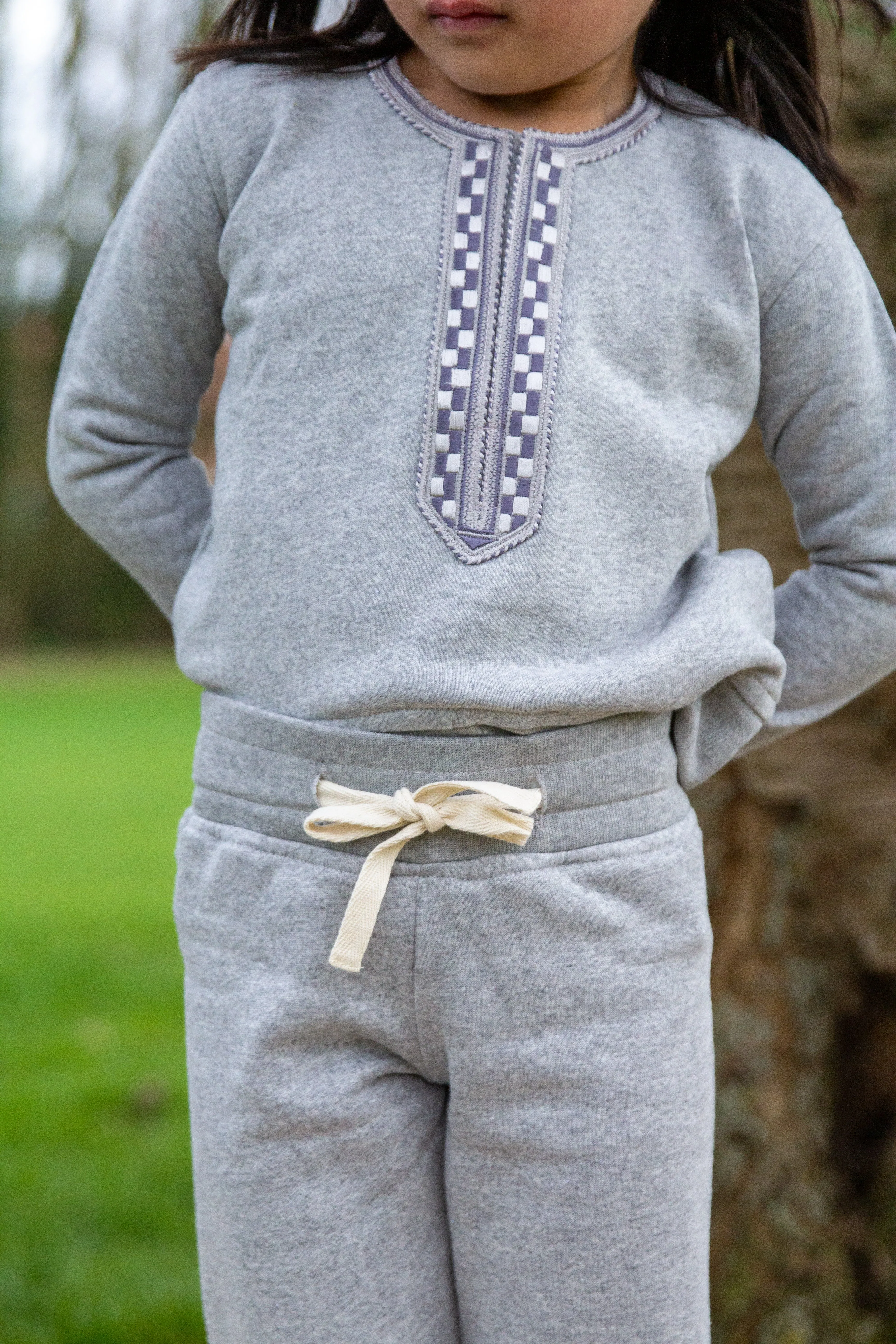 Kamso Embroidered Tracksuit | Dove Grey