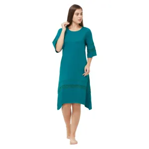 Laced knee length nighty