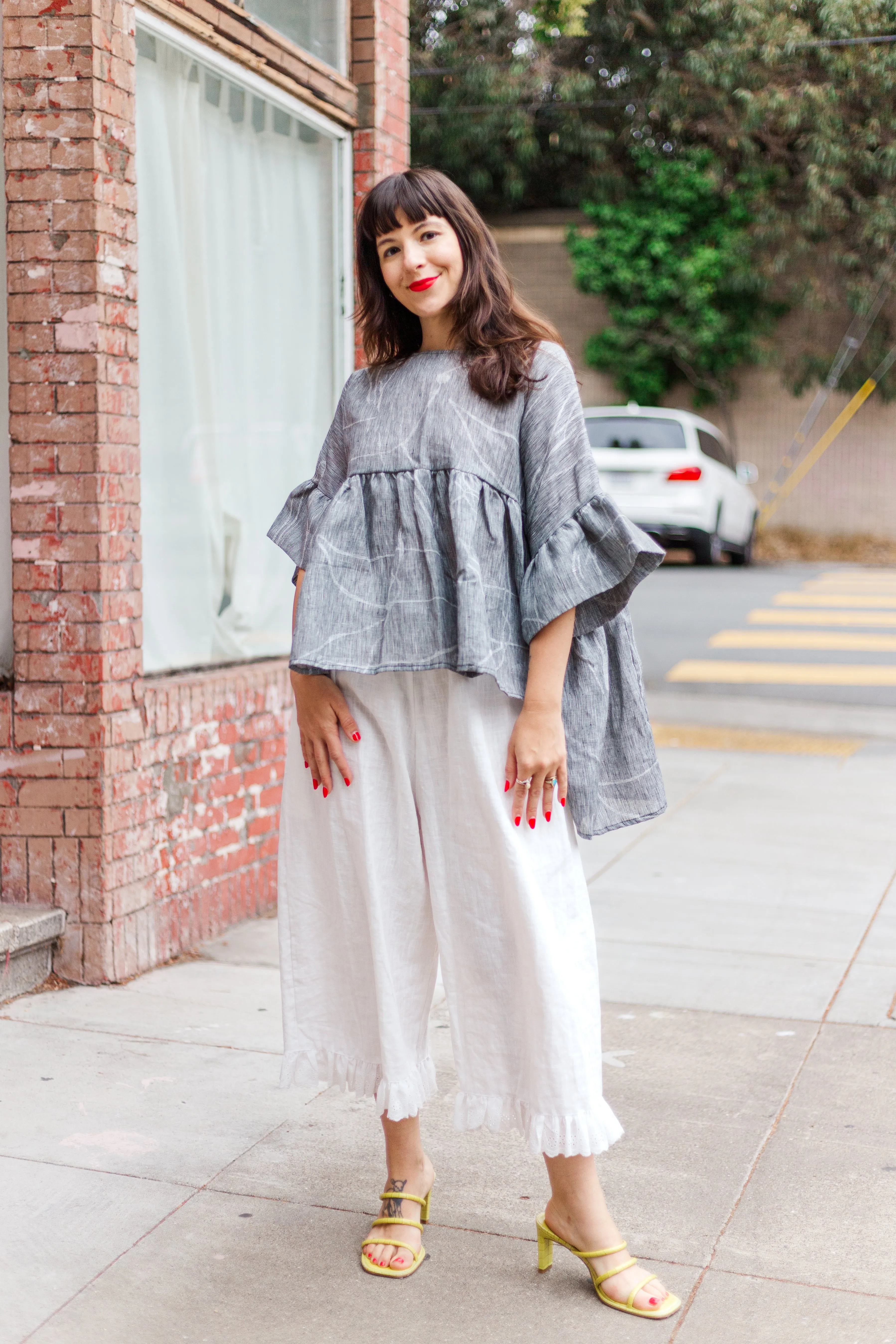 Mushroom Top in Gray Abstract Linen (RTS)