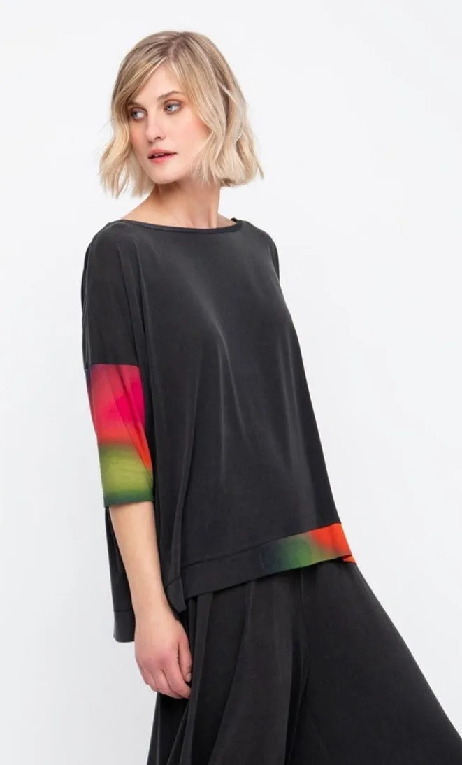 Ozai n Ku Northern Lights Fall Boxy Top