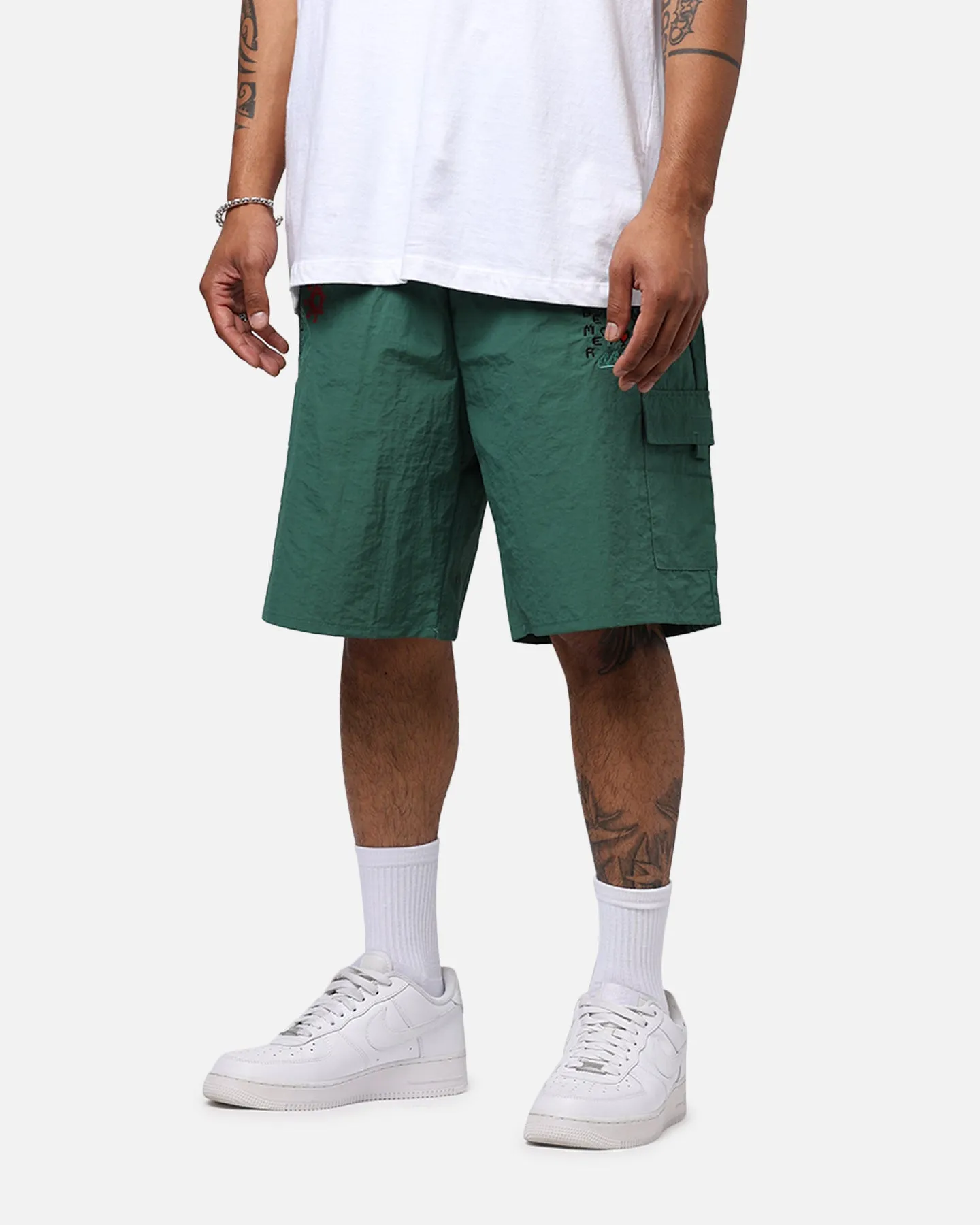 Pas De Mer Postcard Shorts Army Green