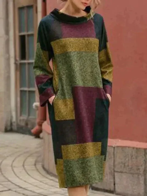 Pearl - Wide, mid-length dress with a vintage look