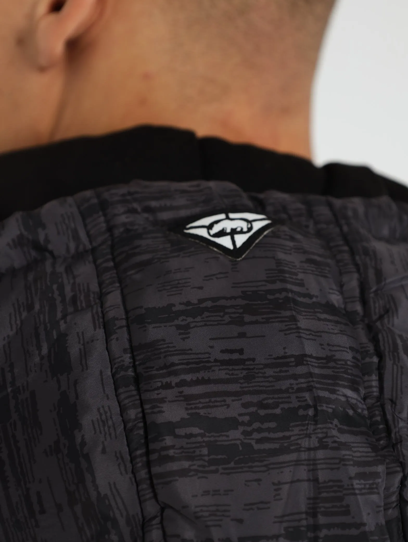Puffer Badge Hooded Jacket - Black