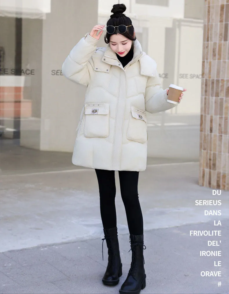 Quilted and Stain-resistant Puffer Coat for Women's Outdoor Adventures