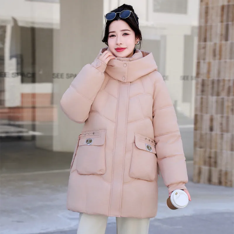 Quilted and Stain-resistant Puffer Coat for Women's Outdoor Adventures