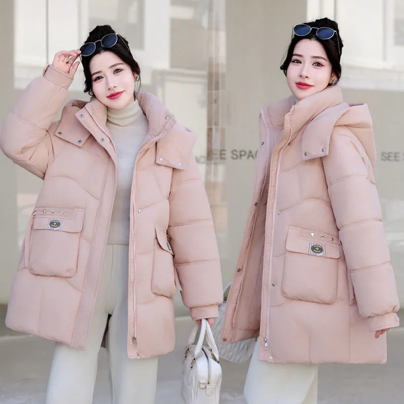 Quilted and Stain-resistant Puffer Coat for Women's Outdoor Adventures