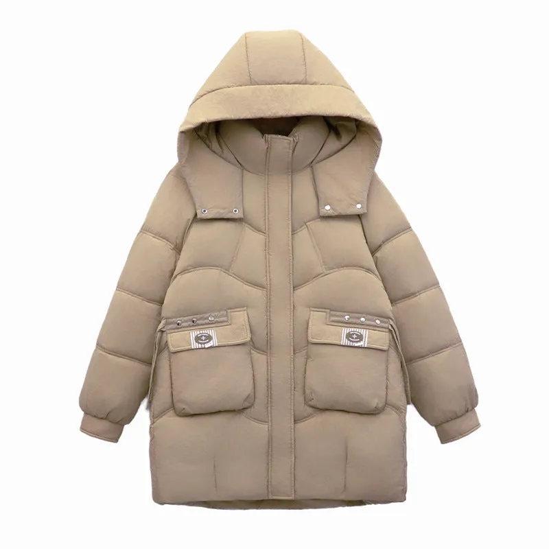 Quilted and Stain-resistant Puffer Coat for Women's Outdoor Adventures