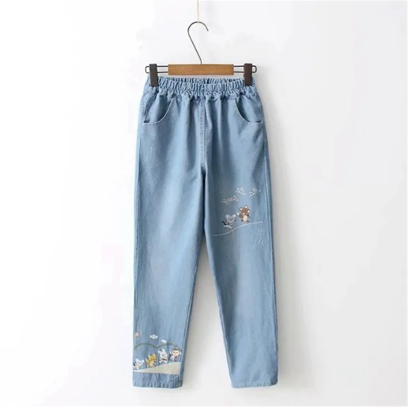 "CUTE KAWAII EMBROIDERED" JEANS Y031604