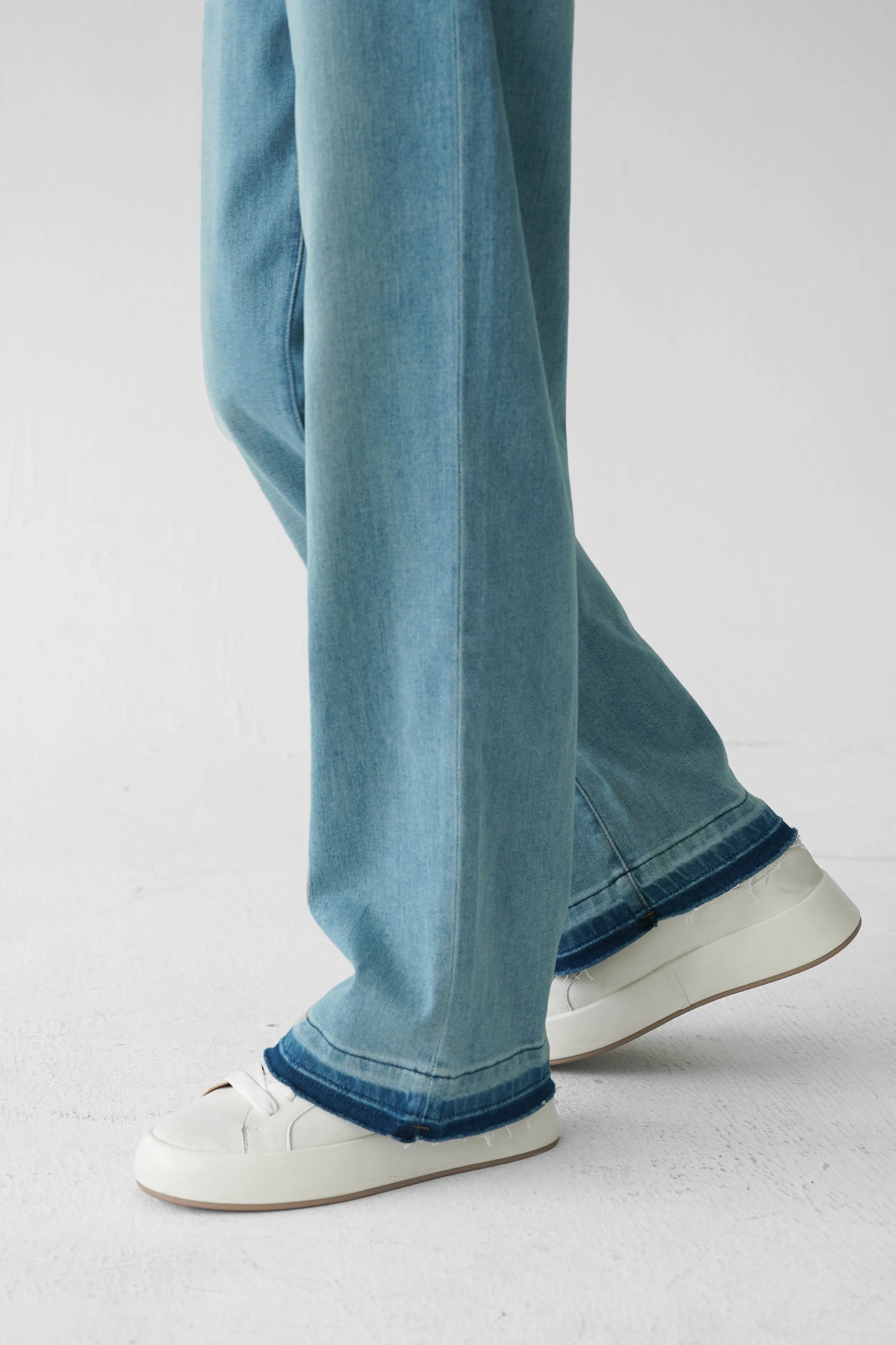 Skydiver Wide Leg Jeans