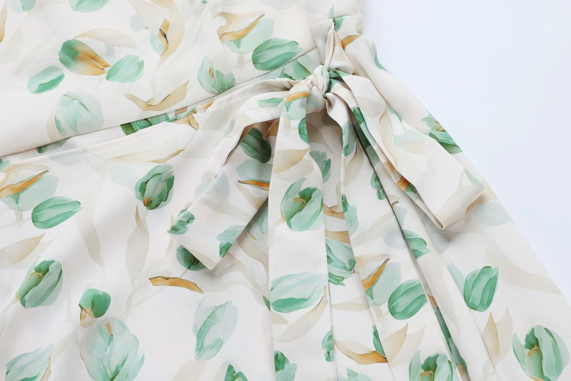 Stylish Faux Two-Piece Floral T-Shirt Dress for Women