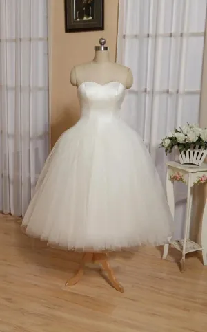 Sweetheart Empire Tea-Length Tulle Wedding Dresses with Lace-Up Back