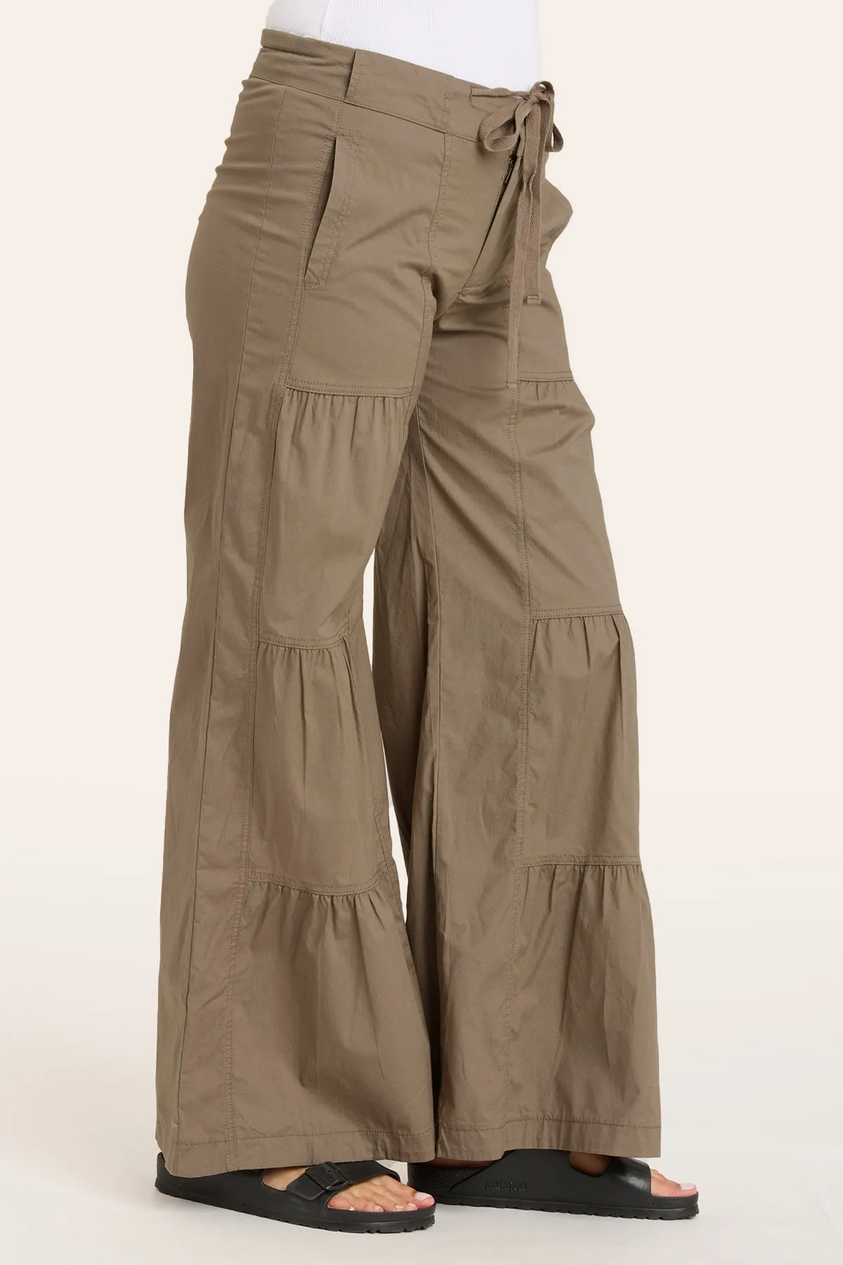 Terraced Wide Leg Pant