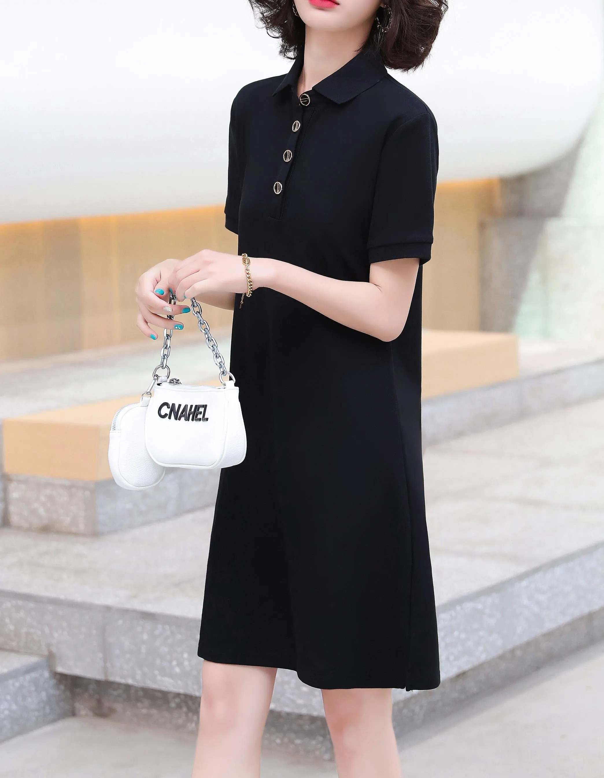 Thigh-Length Polo Style Dress for Active Women