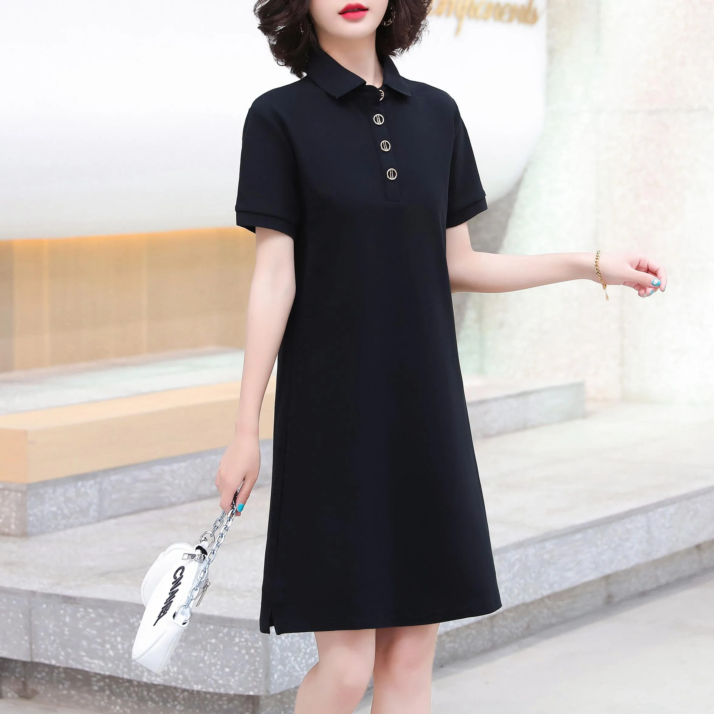 Thigh-Length Polo Style Dress for Active Women