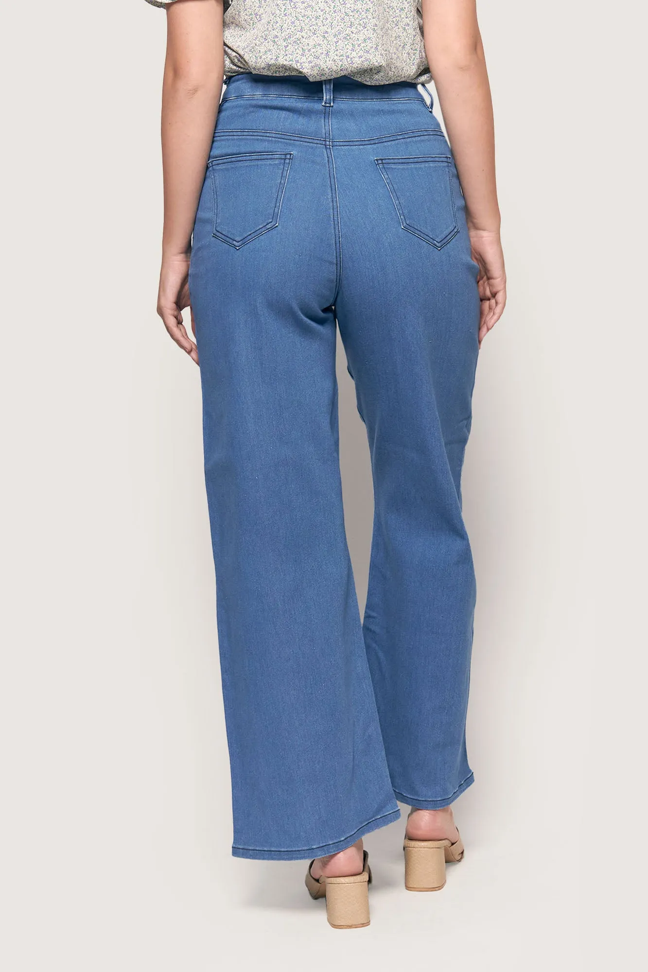 Wide Leg Jeans
