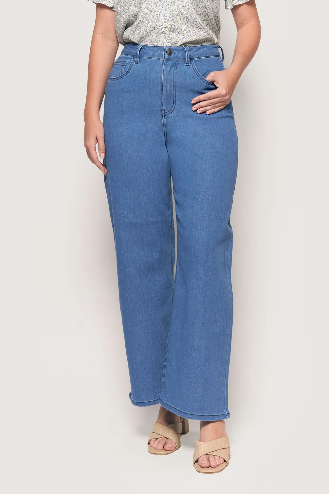 Wide Leg Jeans