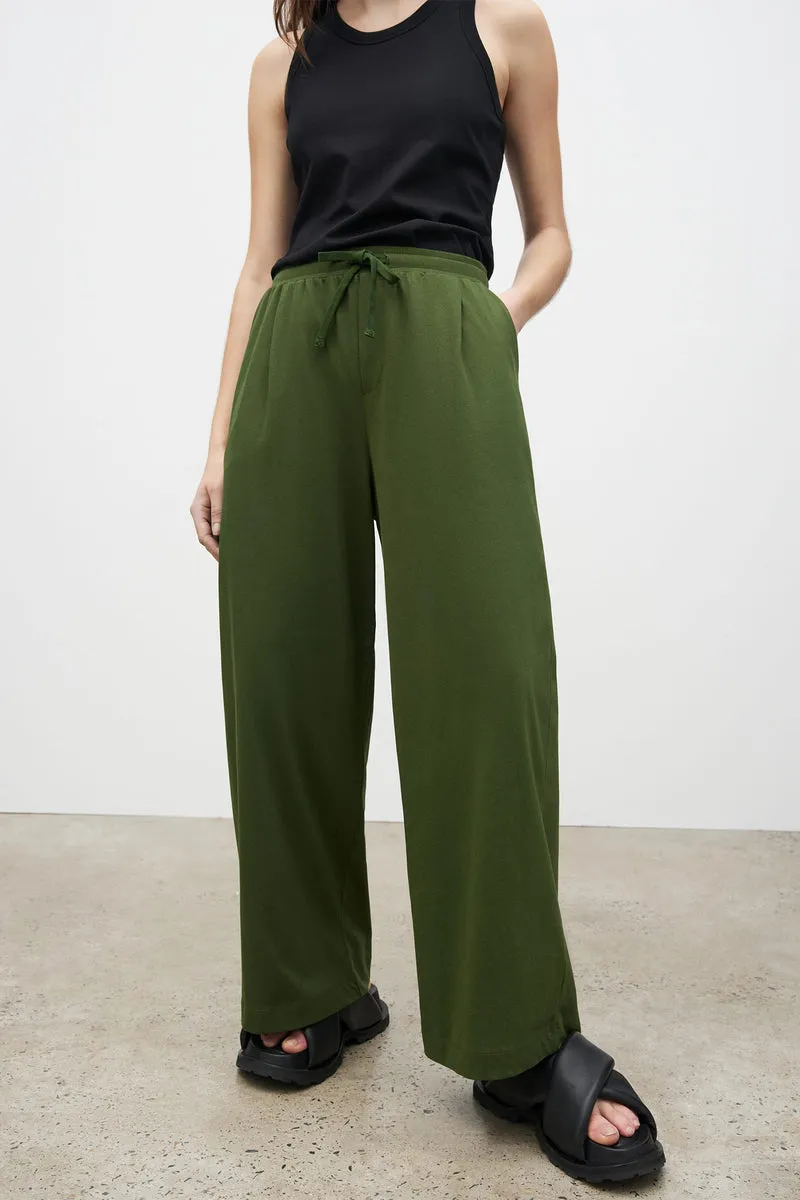 Wide leg pant in deep green