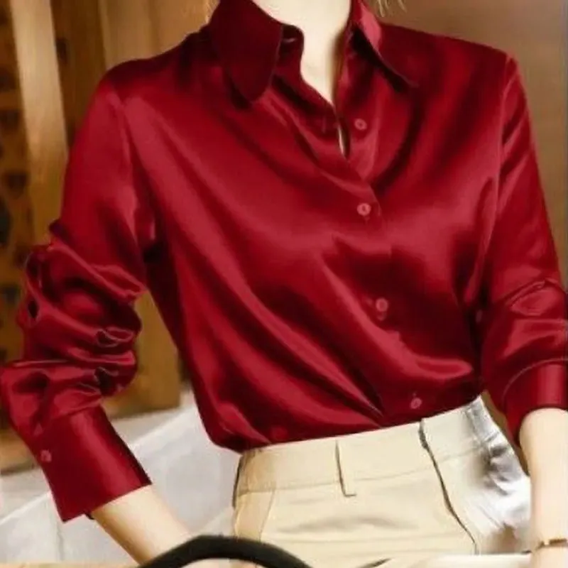 Women's Elegant Buttoned Satin Blouse with Collar | Ideal for Spring/Summer